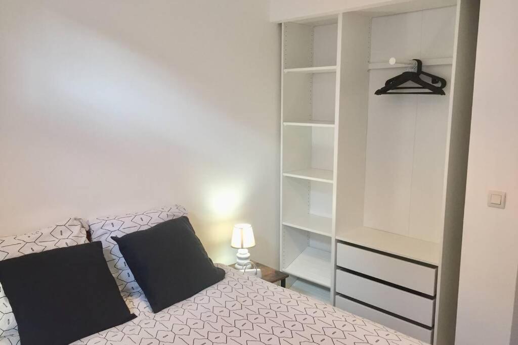 לורדה Le Montferrat - 65M2 - 2 Chambres - Rue De La Grotte - Hyper Centre מראה חיצוני תמונה